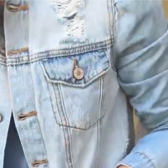 NWT cropped lightweight denim jacket - Picture 6 of 8